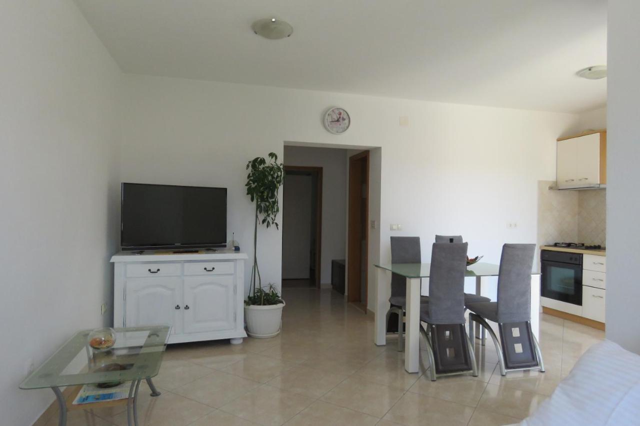 Andrea Apartments Traù Esterno foto